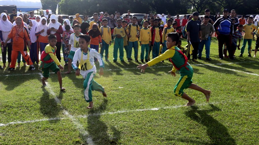 Detail Gambar Permain Khas Daerah Propinsi Seluruh Indonesia Nomer 50