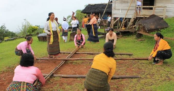 Detail Gambar Permainan Tradisional Rangku Alu Nomer 48