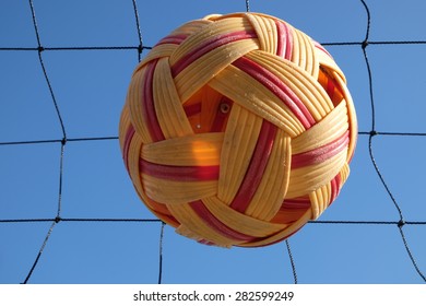 Detail Gambar Permainan Tradisional Sepak Takraw Nomer 25