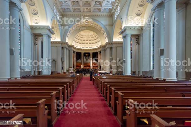 Detail Animasi Gedung Gereja Nomer 24