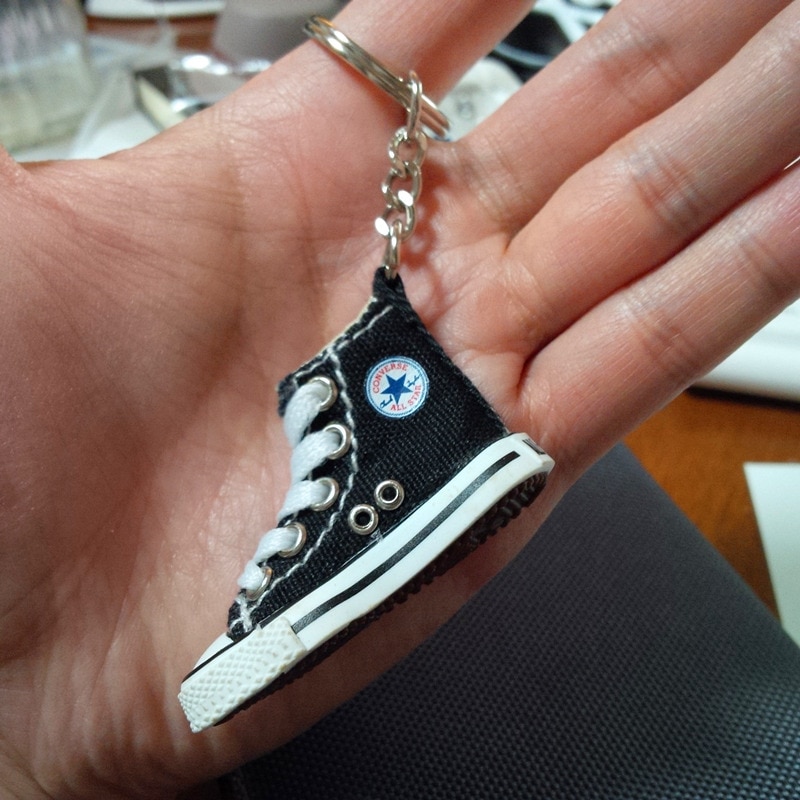 Detail Converse Keychain Amazon Nomer 21