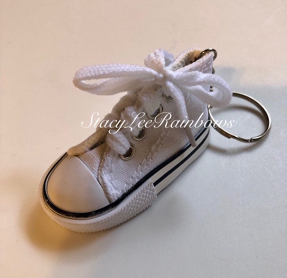 Detail Converse Keychain Amazon Nomer 29