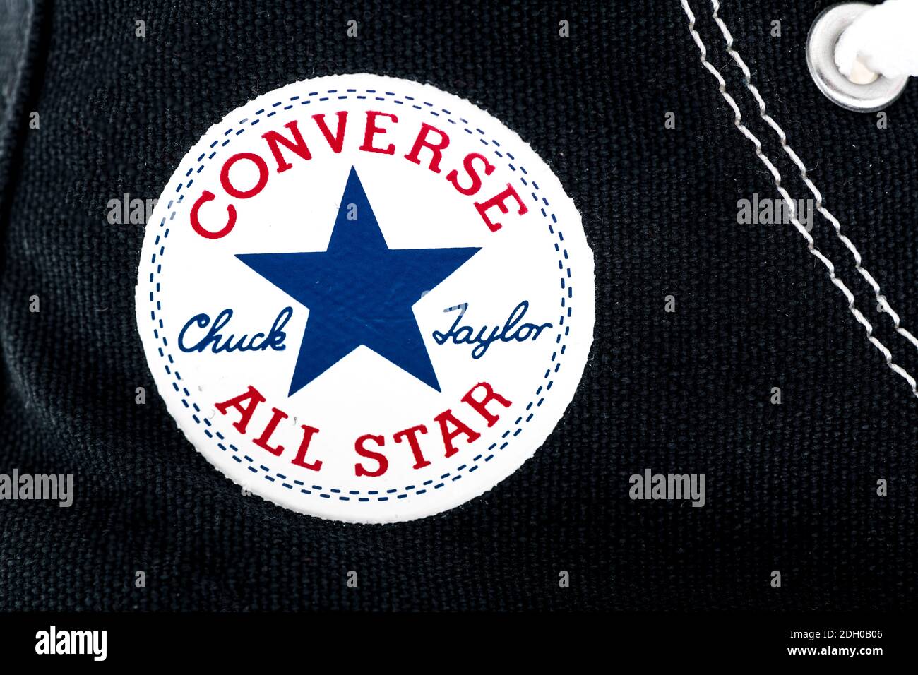 Detail Converse Logo Chuck Taylor Nomer 48