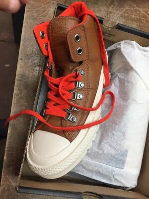 Detail Converse Pinecone Nomer 25