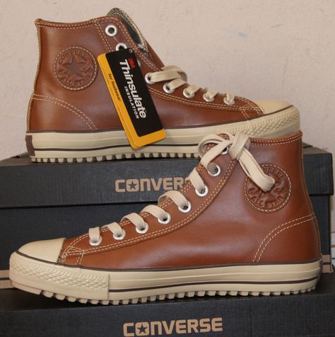 Detail Converse Pinecone Nomer 9