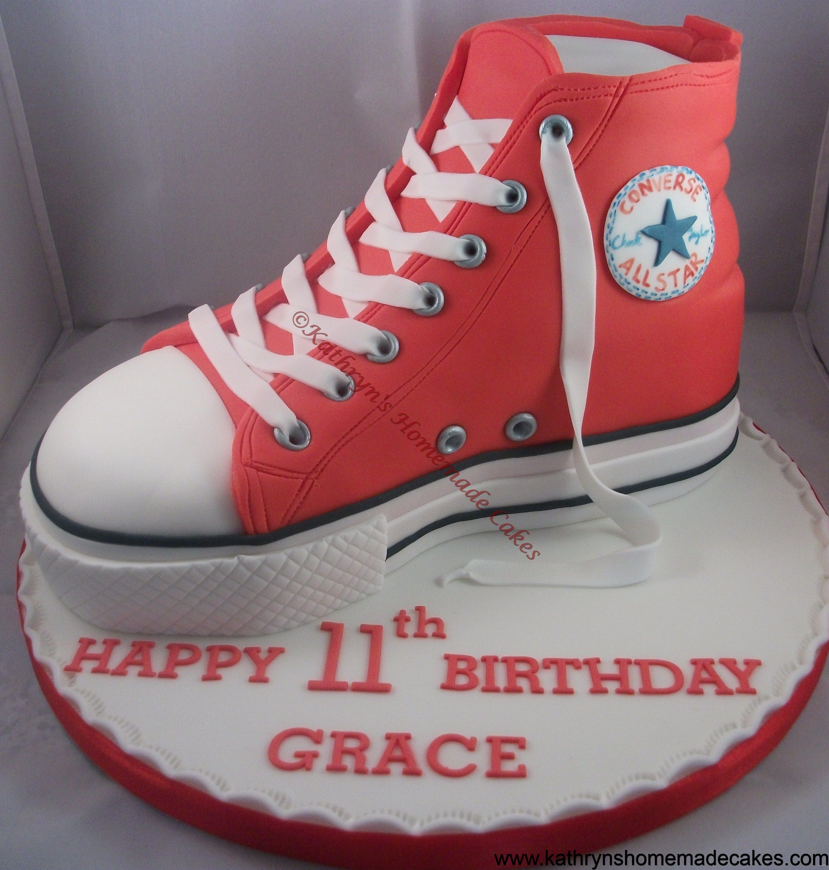 Detail Converse Shoe Cake Template Nomer 4