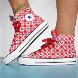 Detail Converse Strawberry And Cherry Nomer 8