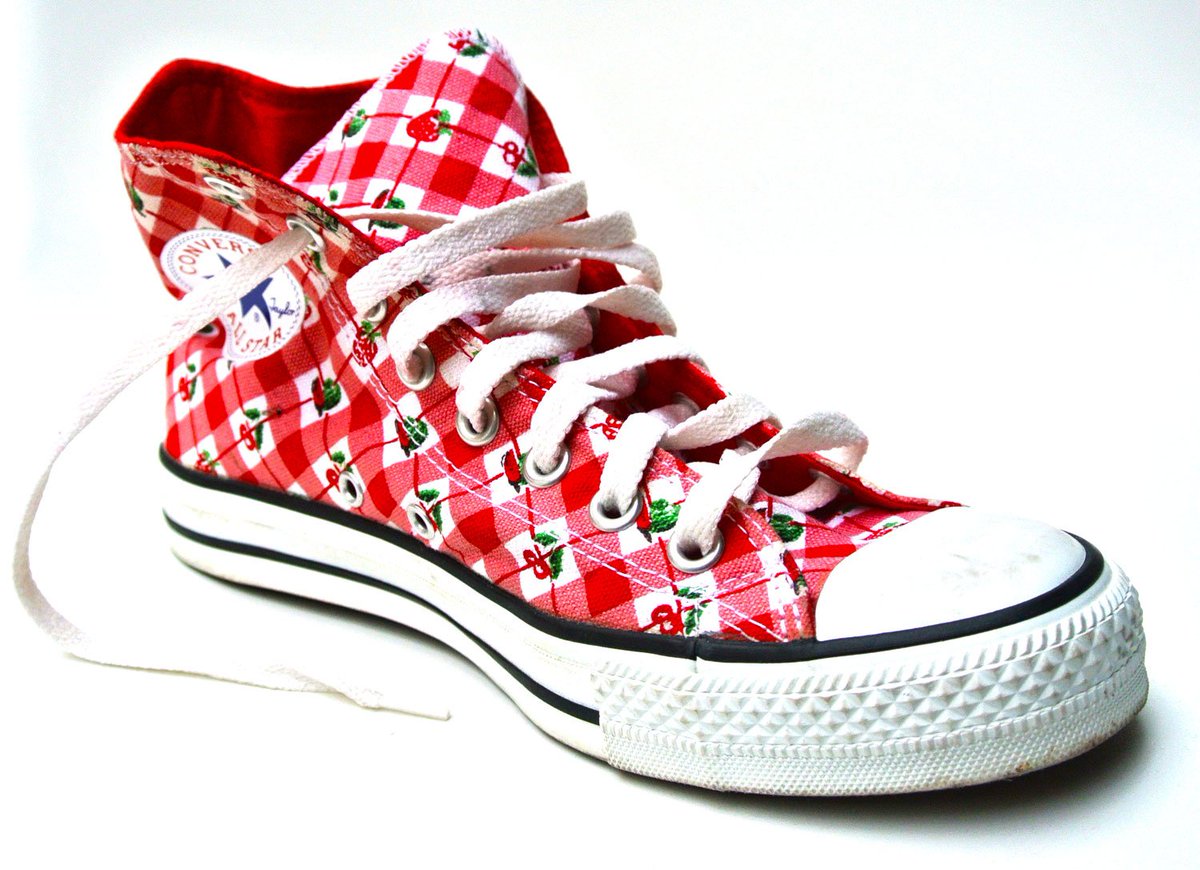 Detail Converse Strawberry And Cherry Nomer 9