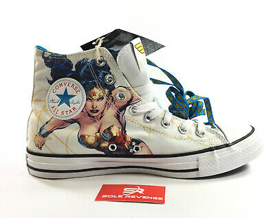 Detail Converse Wonder Woman Chucks Nomer 17