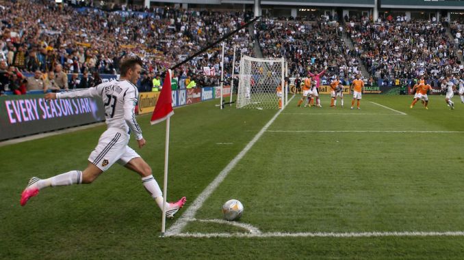 Detail Corner Kick Dalam Sepak Bola Nomer 6