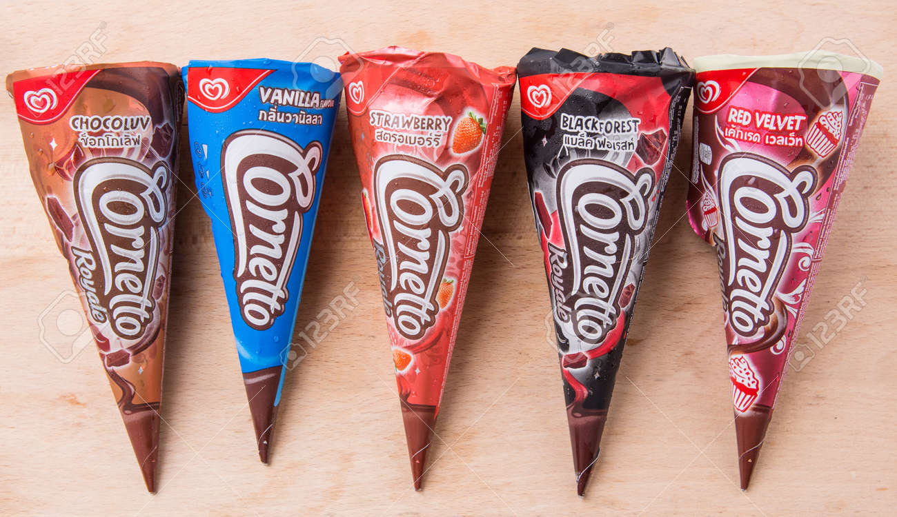 Detail Cornetto Red Velvet Nomer 29