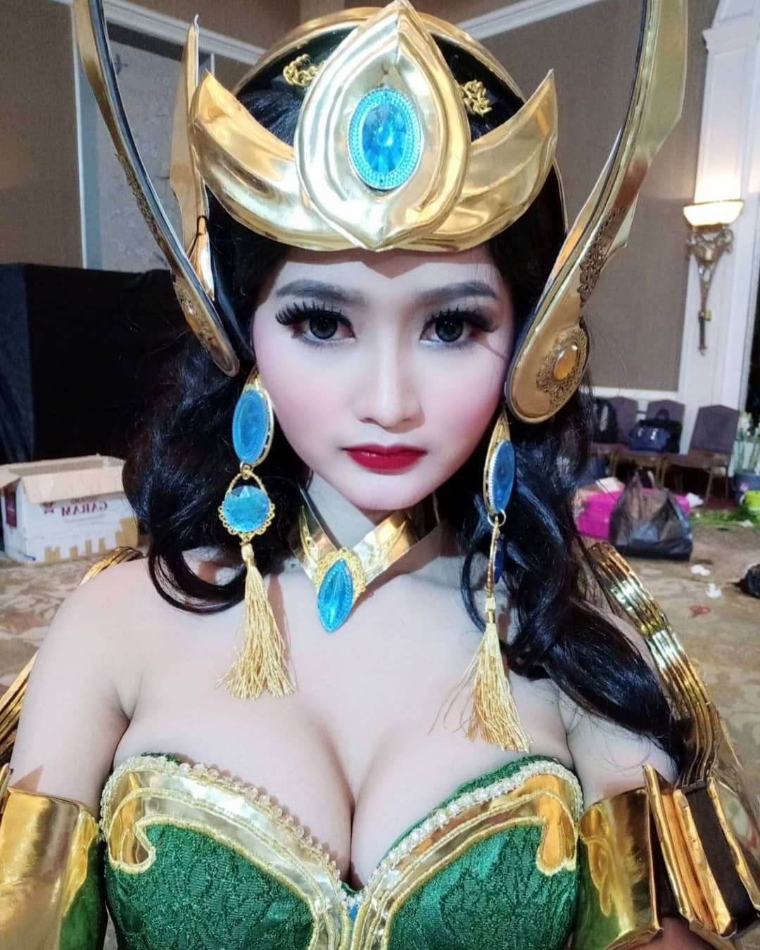 Cosplay Mobile Legend Hot - KibrisPDR