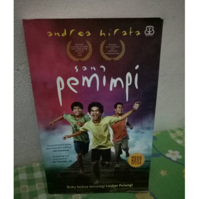 Detail Cover Sang Pemimpi Nomer 18