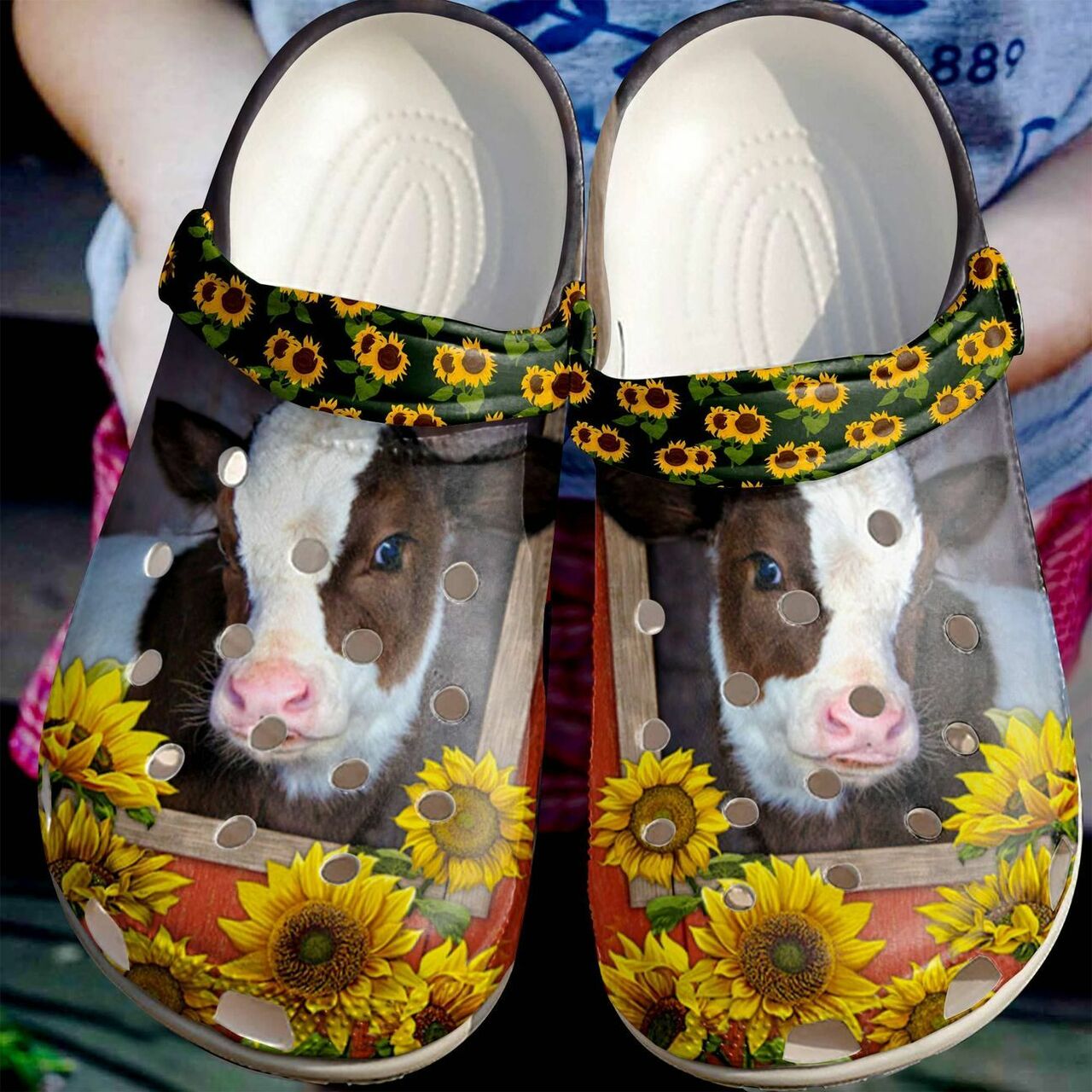 Detail Cow Flower Crocs Nomer 14