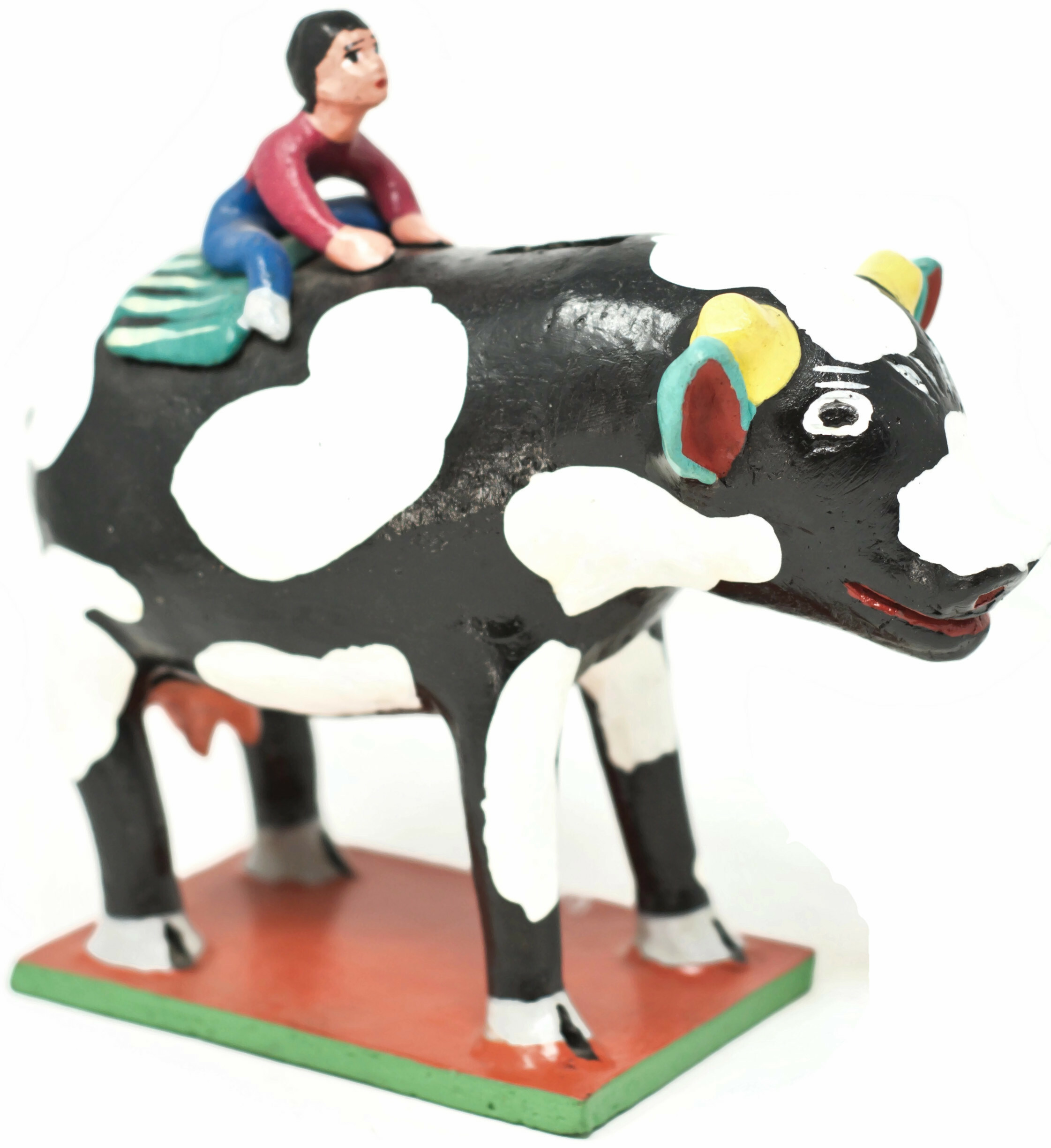 Detail Cow Piggy Bank Nomer 48