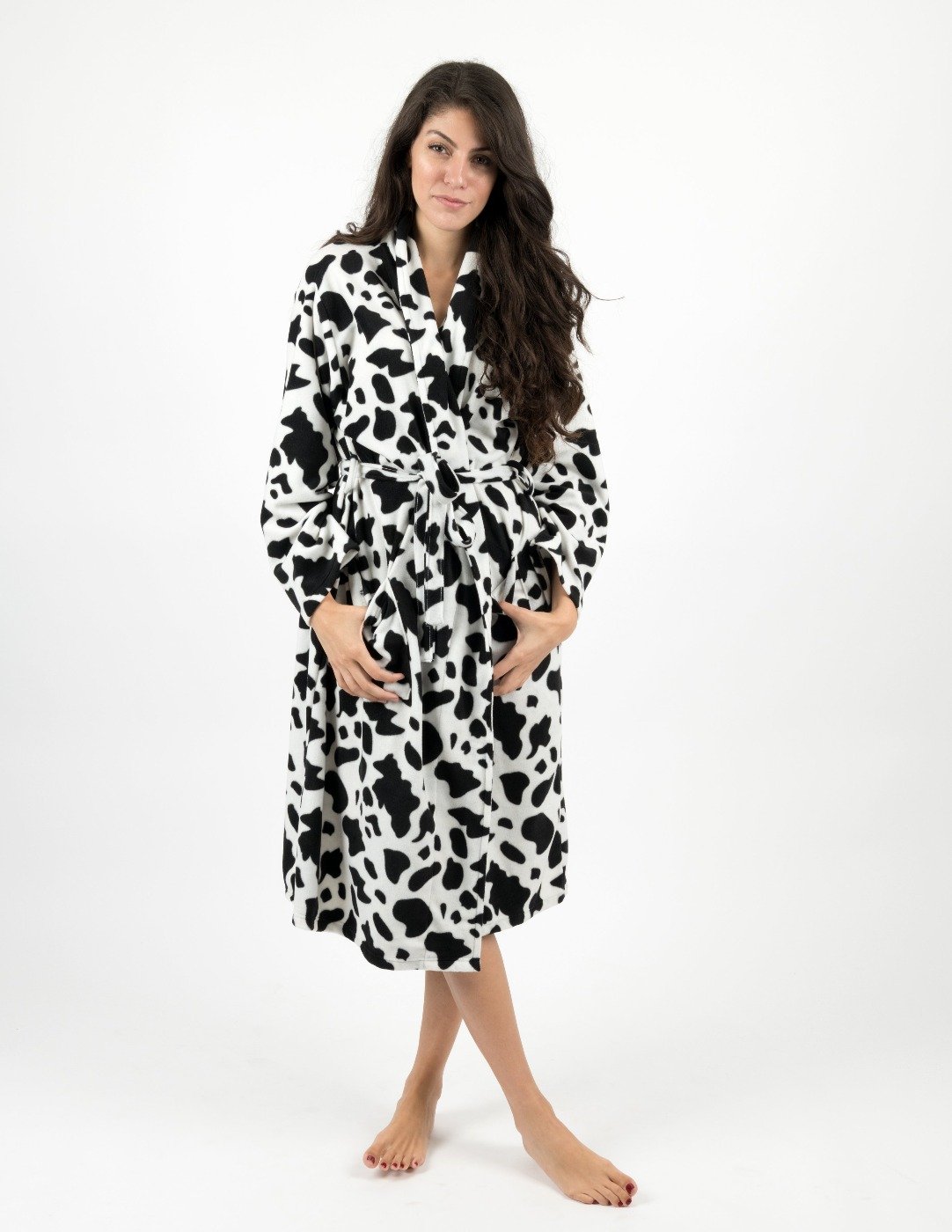 Detail Cow Print Bathrobe Nomer 2