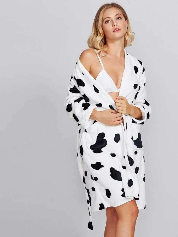 Detail Cow Print Bathrobe Nomer 14