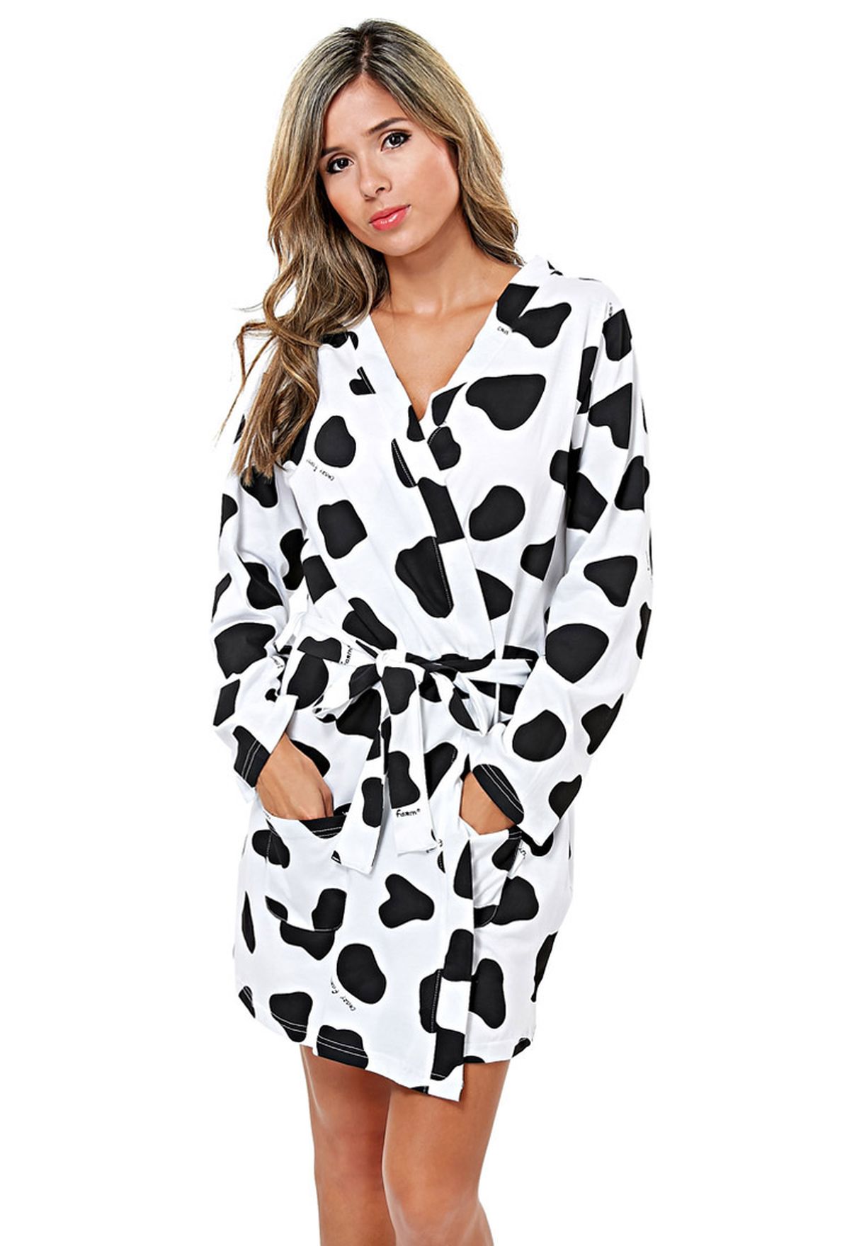 Detail Cow Print Bathrobe Nomer 7