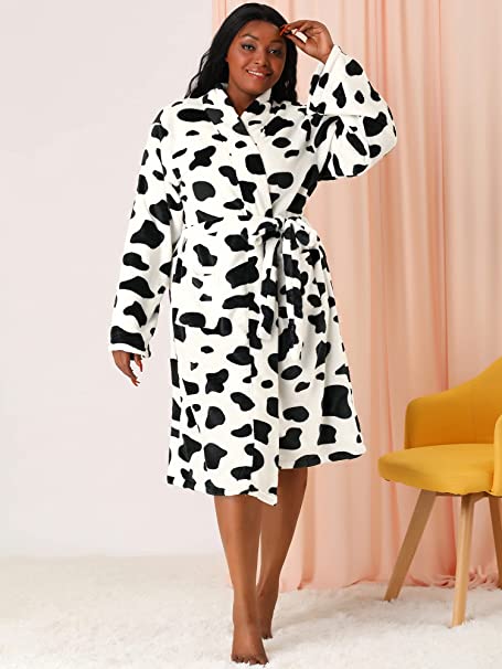 Detail Cow Print Bathrobe Nomer 9