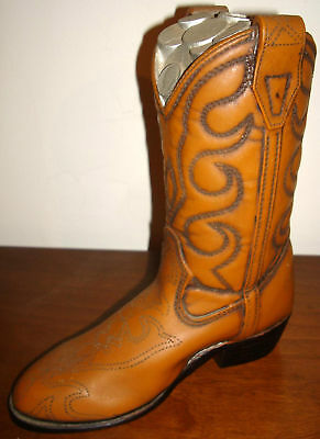 Detail Cowboy Boot Piggy Bank Nomer 4