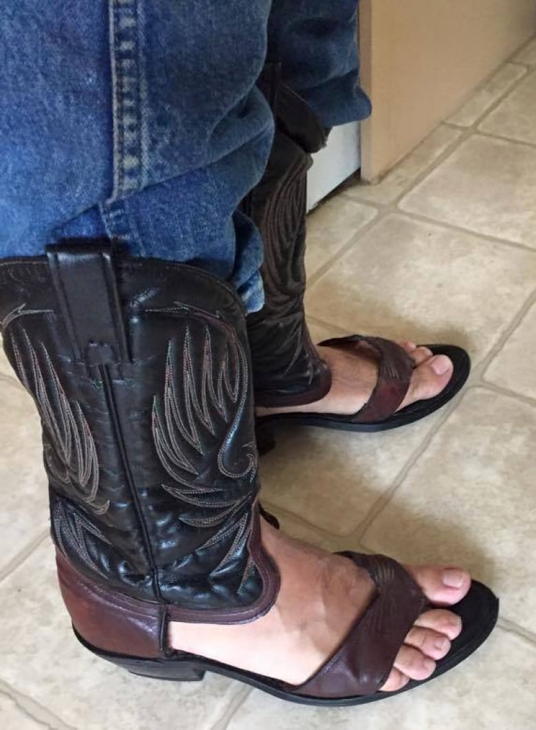 Detail Cowboy Boot Sandals Meme Nomer 9