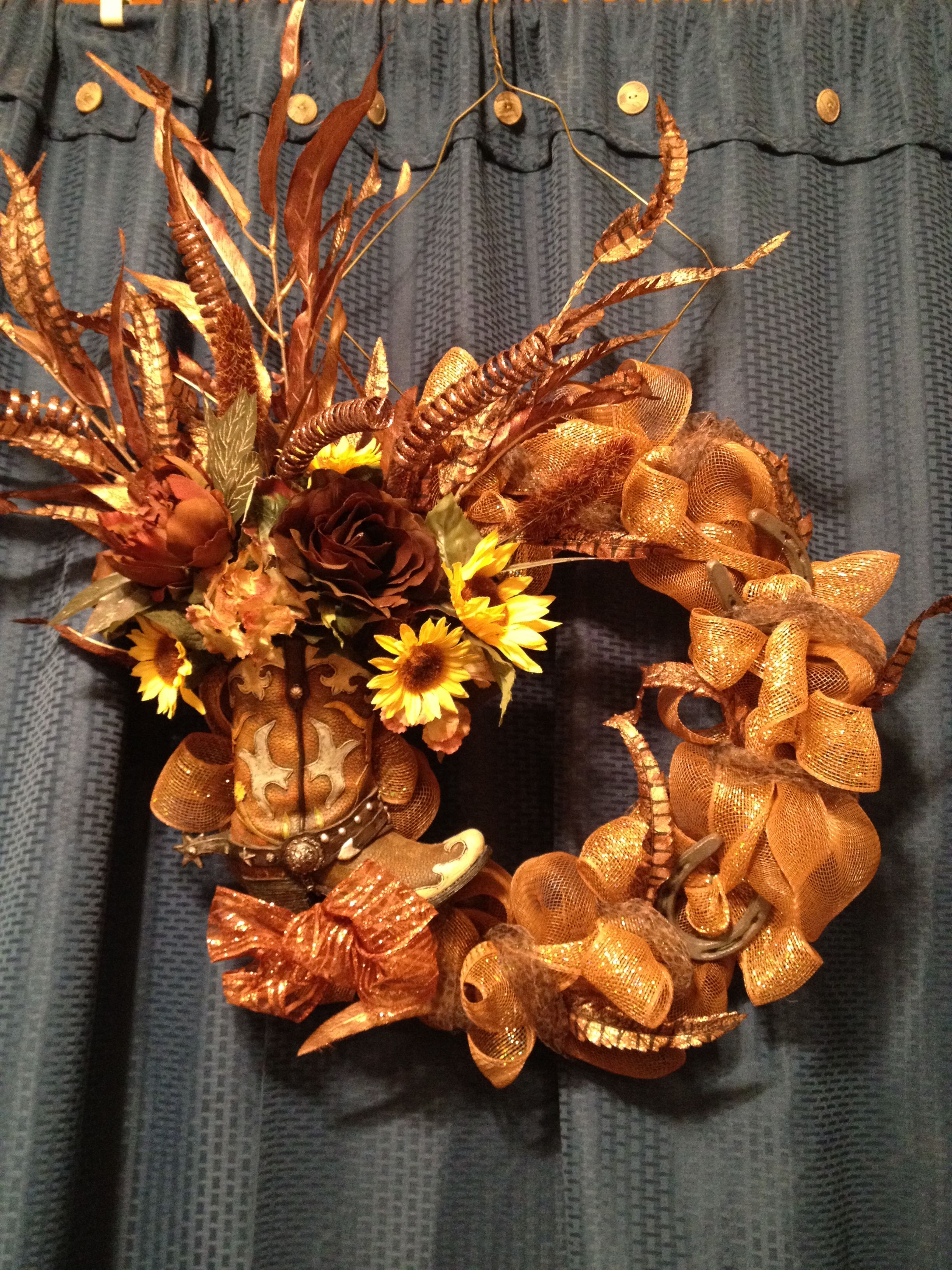 Detail Cowboy Boot Wreath Nomer 8