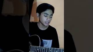 Detail Cowo Main Gitar Nomer 54