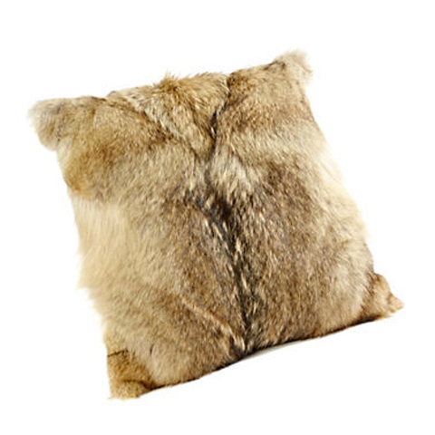 Detail Coyote Fur Pillow Nomer 38