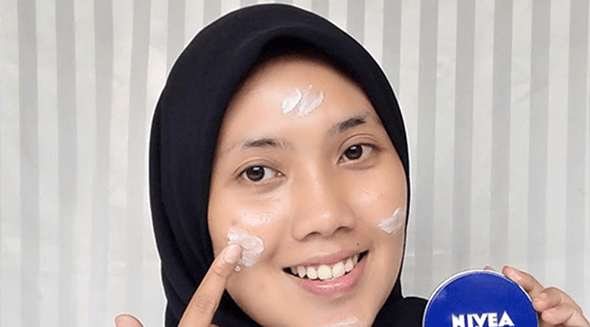 Detail Cream Malam Nivea Nomer 45