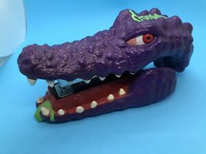 Detail Crocodile Stapler Nomer 40