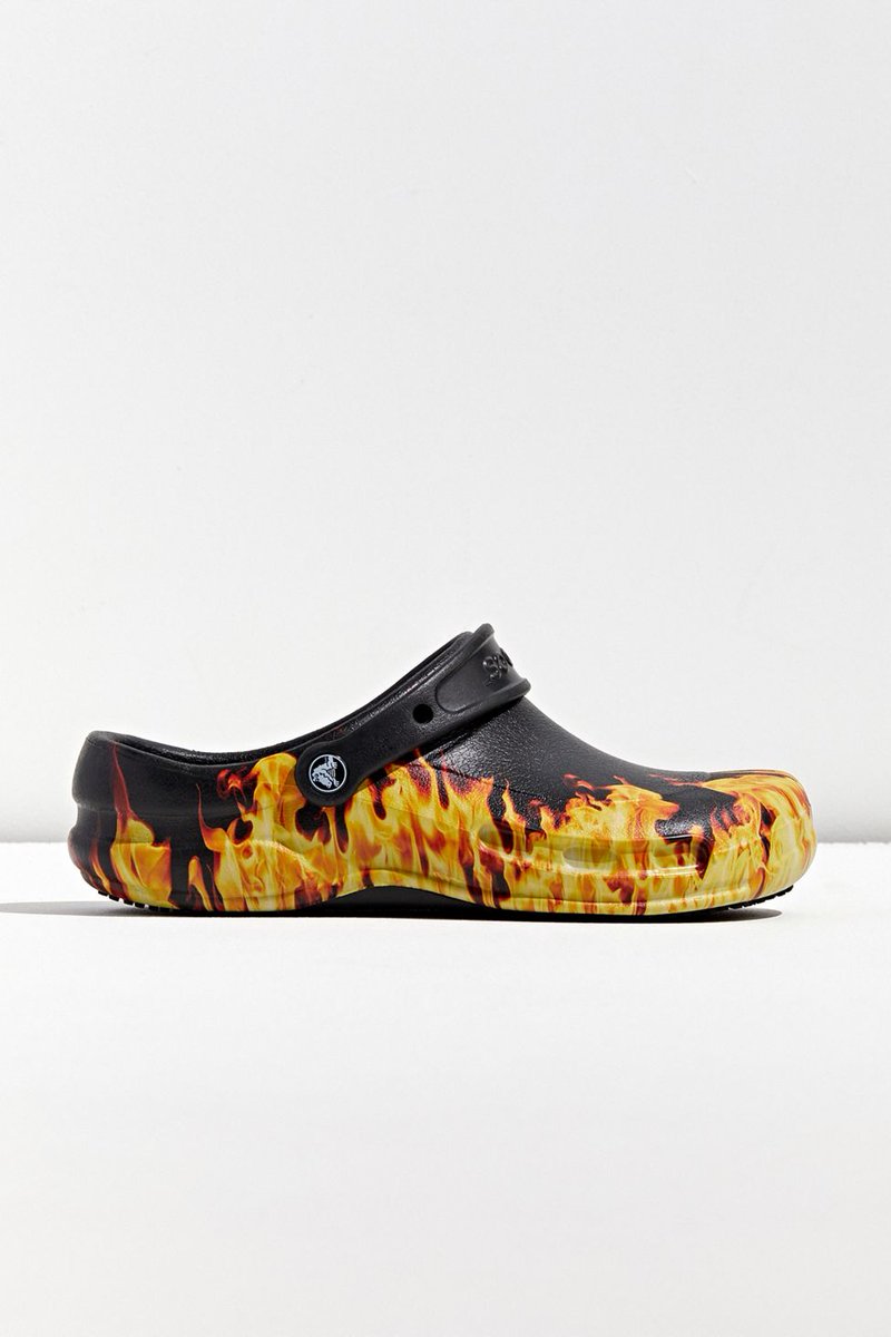 Detail Crocs Flame Nomer 40