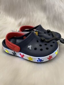 Detail Crocs Mickey Mouse Light Up Nomer 39