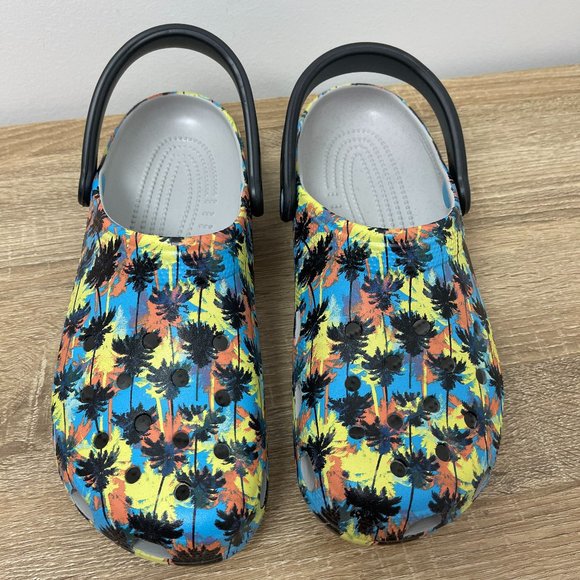 Detail Crocs Palm Tree Nomer 10