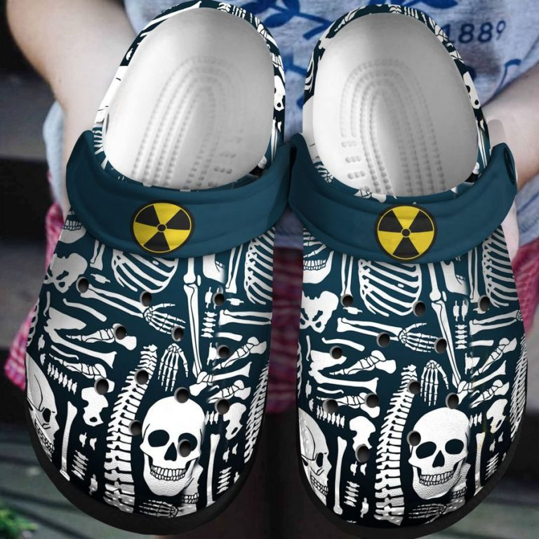 Detail Crocs Skeleton Nomer 38