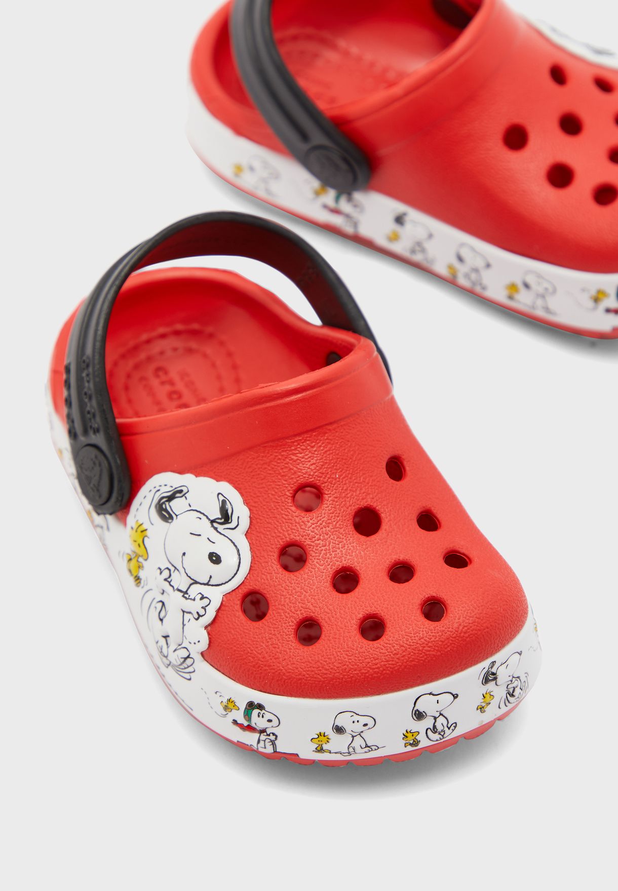 Detail Crocs Snoopy Nomer 38