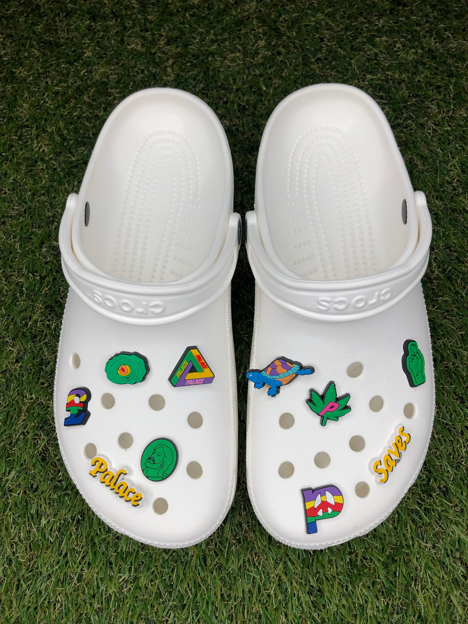 Detail Crocs Sugar Skull Nomer 57