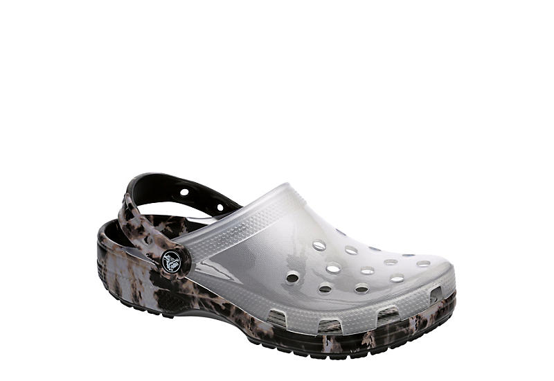 Detail Crocs Transparent Nomer 8