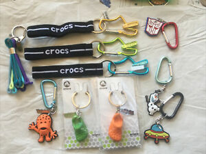 Detail Crocs With Bottle Opener Nomer 42