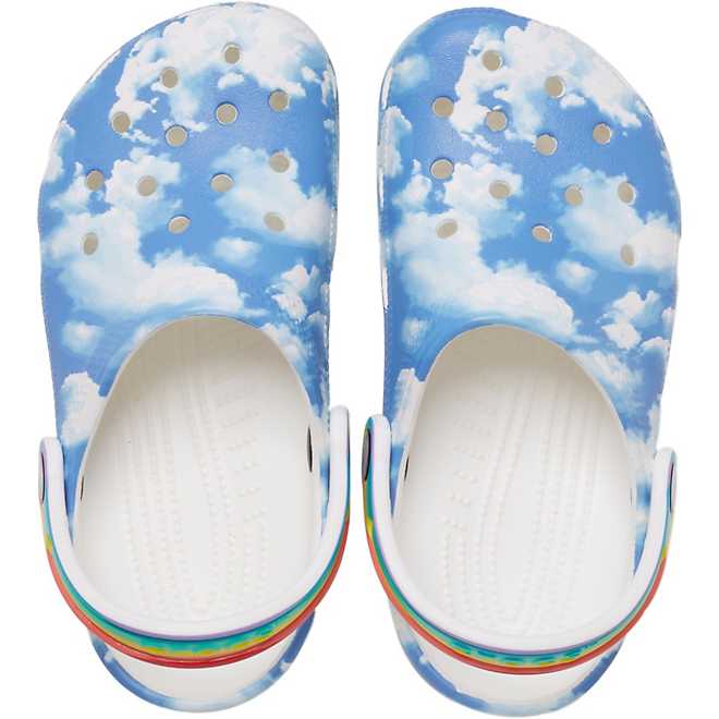 Detail Crocs With Clouds Nomer 17