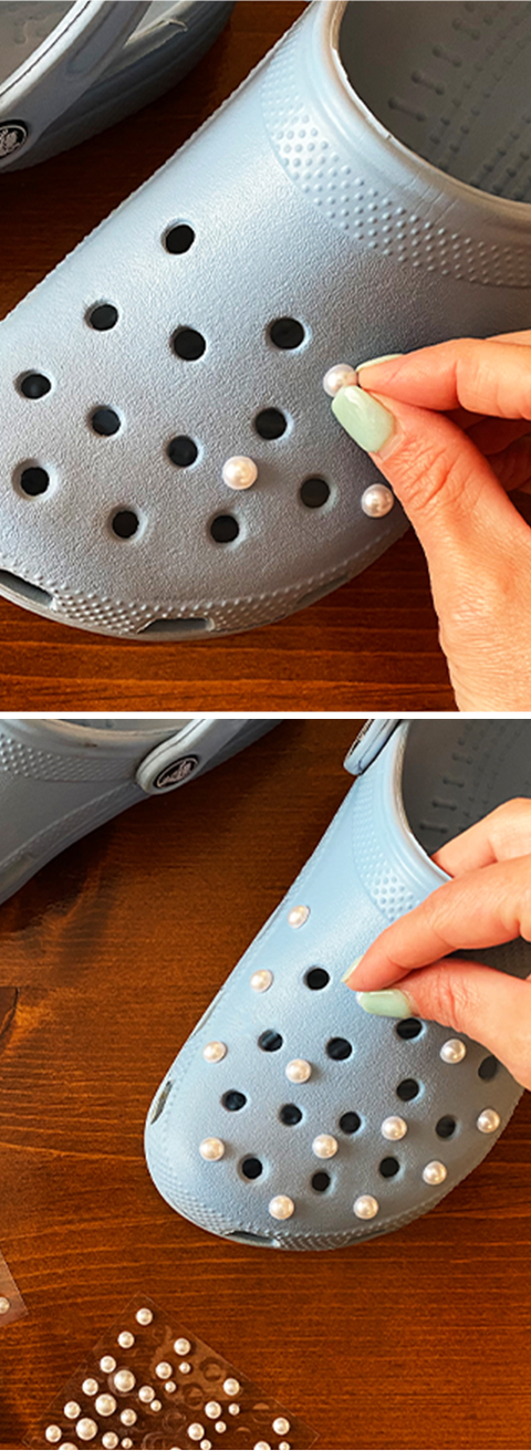 Detail Crocs With Pearls Nomer 26