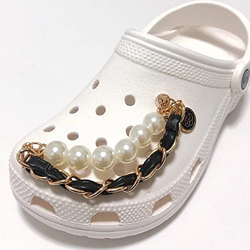 Detail Crocs With Pearls Nomer 38