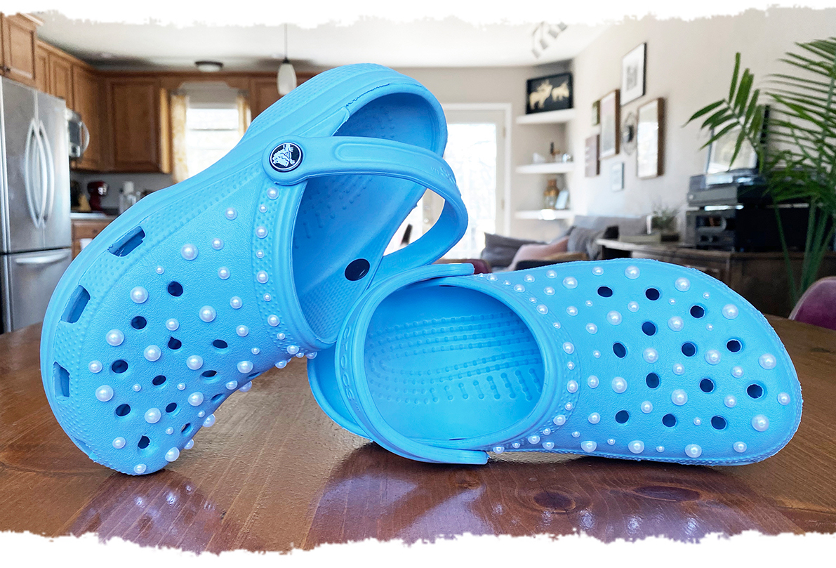 Detail Crocs With Pearls Nomer 45