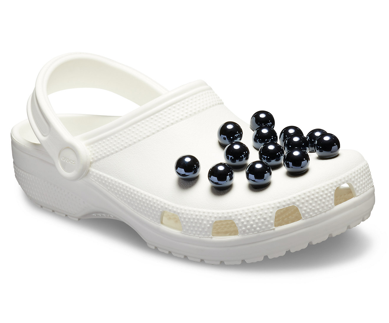 Detail Crocs With Pearls Nomer 9