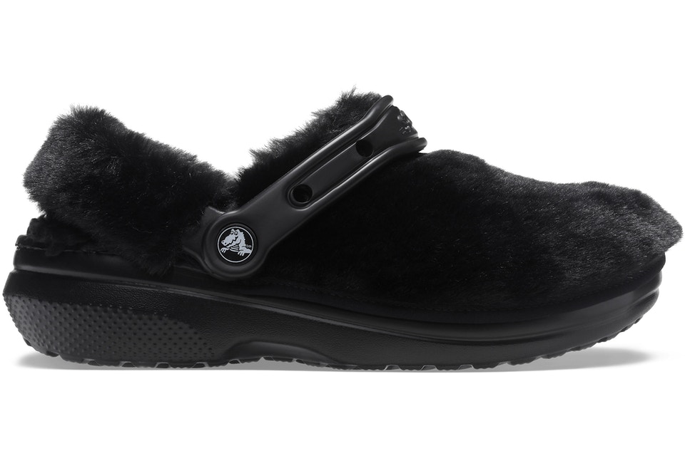 Detail Crocs Without Holes With Fur Nomer 56