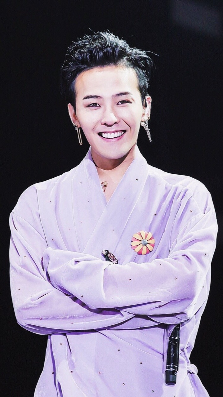 Detail G Dragon Cute Wallpaper Nomer 17