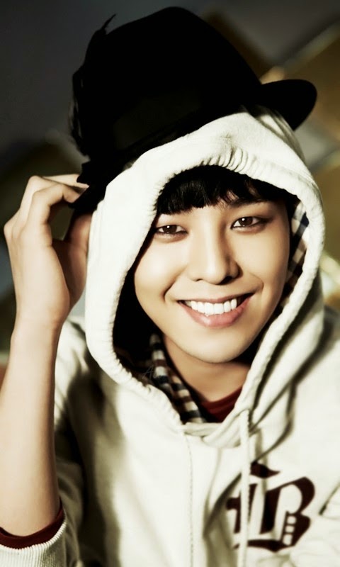 Detail G Dragon Cute Wallpaper Nomer 39