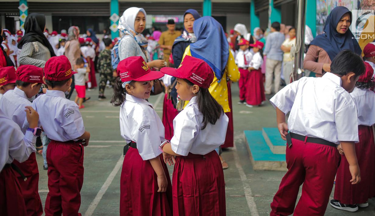 Detail Gambar Perrtamamasuk Sekolah Nomer 16