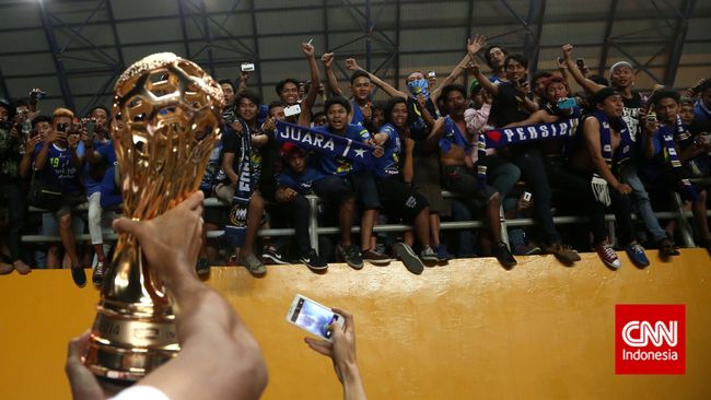 Detail Gambar Persib Juara Nomer 25