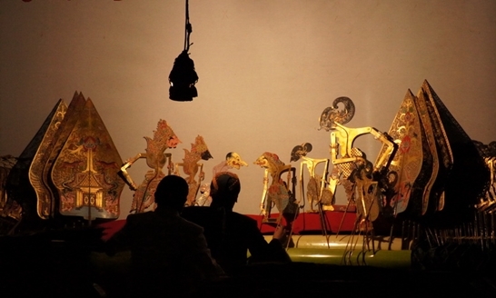 Detail Gambar Pertunjukan Wayang Kulit Nomer 37