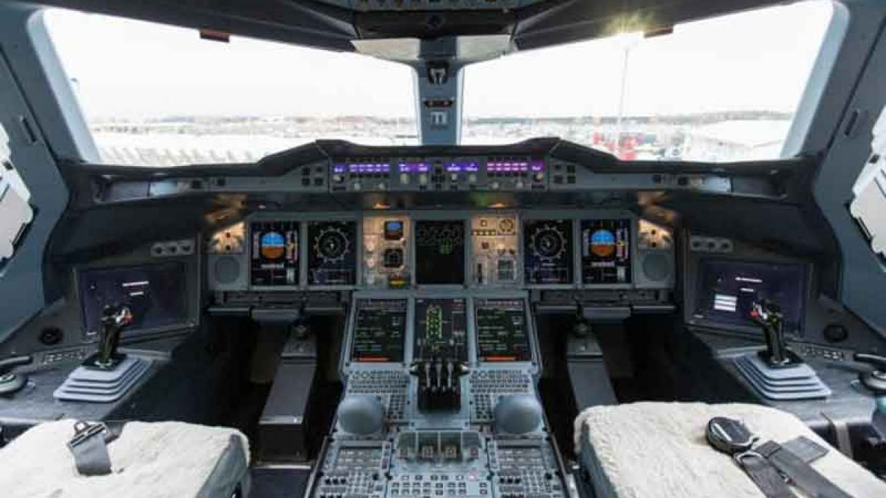 Detail Gambar Pesawat Airbus A380 Nomer 29